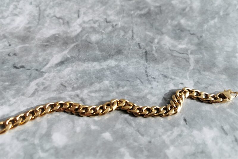 Brățări Trendhim când e vorba de ținută, accesoriile fac diferența