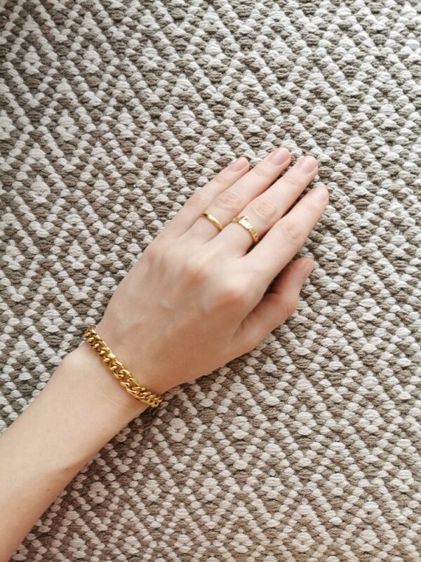 Brățări Trendhim când e vorba de ținută, accesoriile fac diferența 