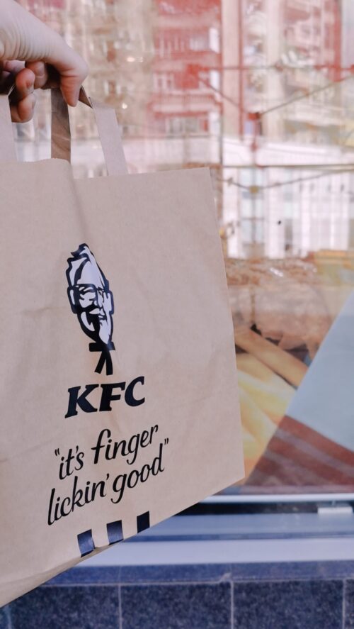 Noii Strips Nepicanți de la KFC 03