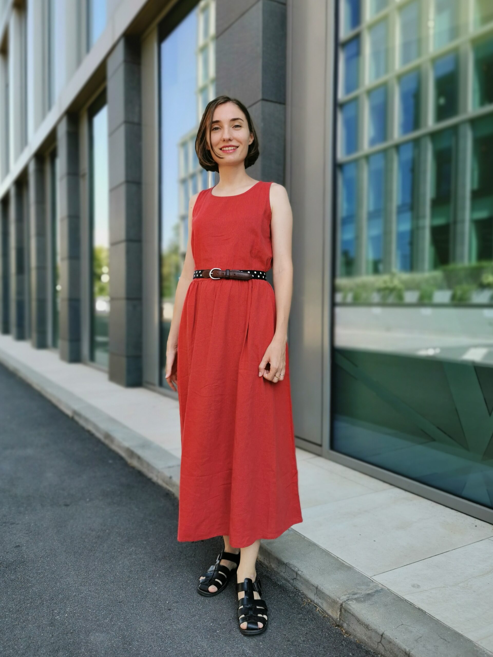 Ishikawa Constantin Ioana rochie roșie Bonprix 03